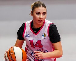 Жіноча Вища ліга: Козачка програла МОБІ, ХАІ здолав миколаївську СДЮСШОР-4 (фото)