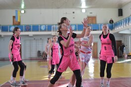 Жіноча Вища ліга: відеотрансляція матчу 17 грудня