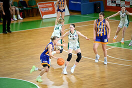 Українки за кордоном: Путра набрала 10 очок у NCAA, у Панчук 16 очок в Словаччині